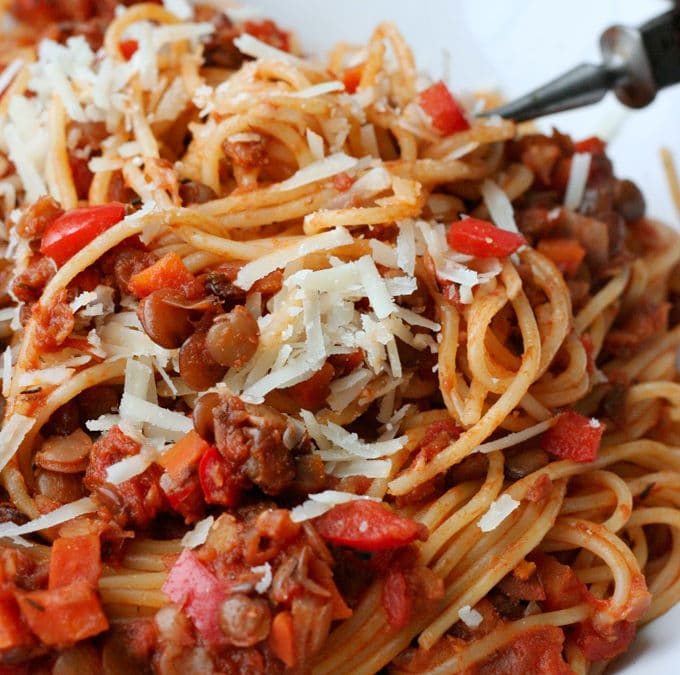 Vegetarische Linsen-Bolognese