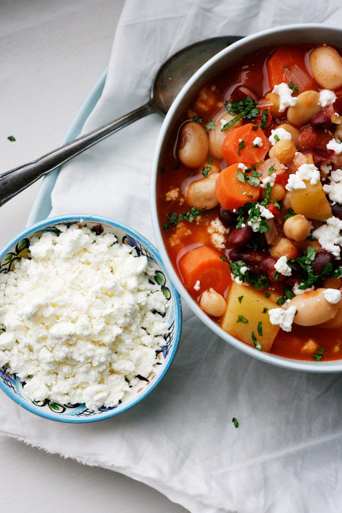 Bodenständige Kartoffel Kichererbsensuppe Mit Bohnen — Rezepte Suchen