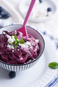 5-Minuten Blaubeer Frozen Yogurt