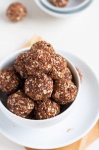 Zu Gast bei Sarahs Krisenherd – No-Bake Peanut Butter Energy Bites