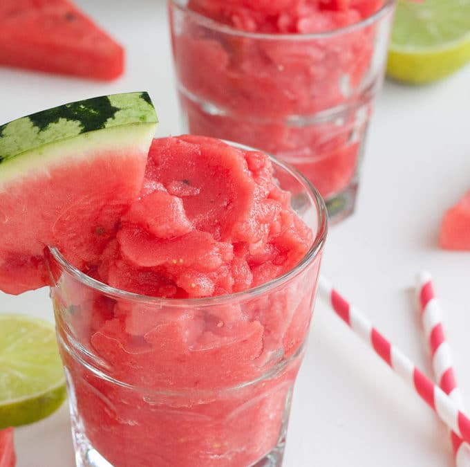 Wassermelonen Erdbeer Slush aus drei Zutaten – Erfrischung pur