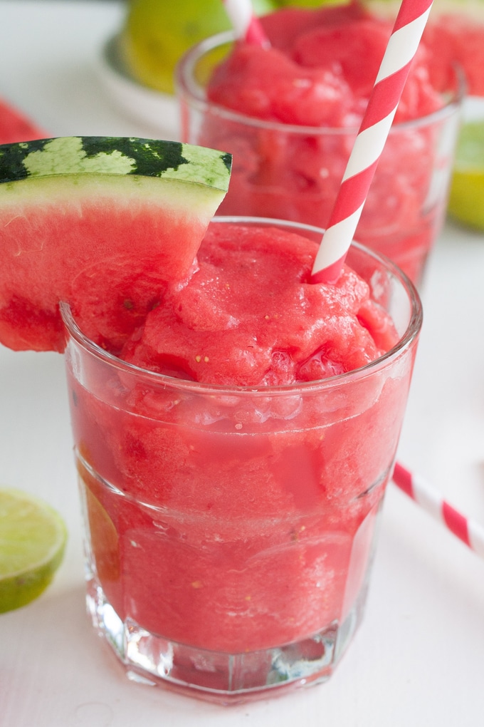 3-Zutaten Wassermelonen Erdbeer Slush mit Limette - Kochkarussell