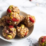 Berry Pistachio Energy Bites8