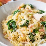 One Pot Pasta mit Spinat und Räucherlachs-Rezept