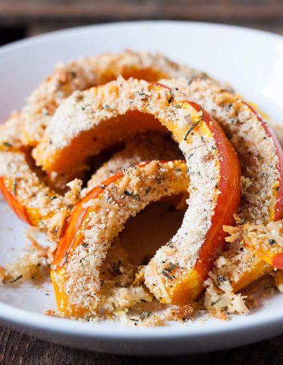Gerösteter Kürbis mit Parmesan-Knusperkruste