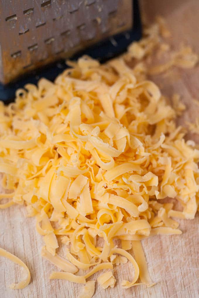 Käse für One Pot Mac and Cheese - kochkarussell.com