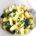 Gnocchi-mit-Spinat,-Erbsen-und-Zitrone4
