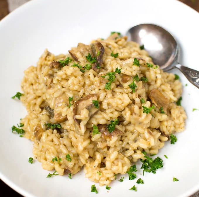 Einfaches Steinpilzrisotto mit getrockneten Steinpilzen