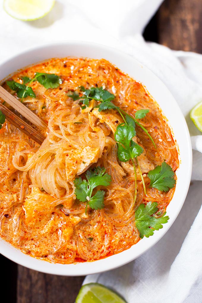 20-Minuten Thai Salmon Soup