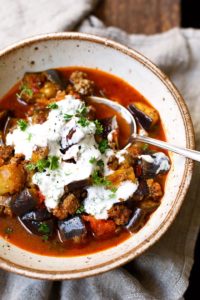 Türkische Auberginen-Hackfleisch-Pfanne