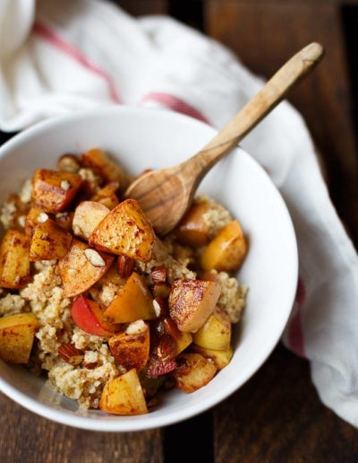 Apfel-Zimt-Porridge mit Hirse