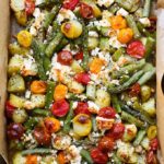 Ofenkartoffeln mit grünem Spargel, Tomaten und Feta 1