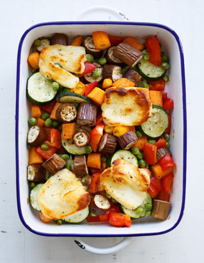 Buntes Ofengemüse mit Halloumi