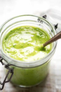 5-Minuten Avocado-Zitronen-Dressing