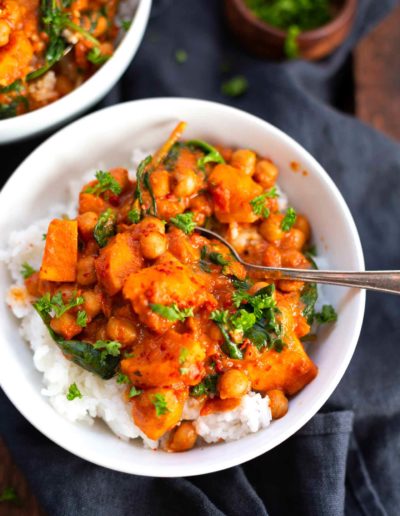 Süßkartoffel-Kichererbsen-Curry mit Spinat