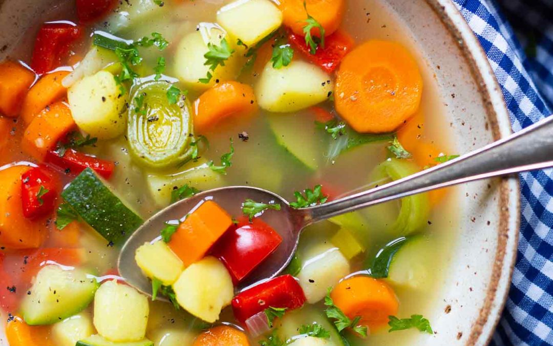 Herzhafte Gemüsesuppe (Nur 30 Minuten!)