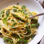Zitronen-Parmesan-Pasta-mit-grünem-Spargel-1