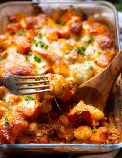 Einfacher Gnocchi-Auflauf mit Hackfleisch und Kürbis