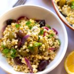 Nudeln-mit-Zitrone,-Feta-und-Oliven-4