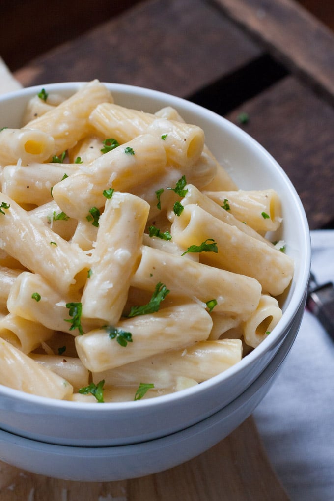 15-Minuten Knoblauch Pasta - Cremig und super lecker 15-Minuten Knoblauch Pasta - Cremig und super lecker
