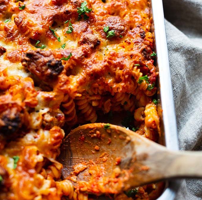 Bombastischer Nudelauflauf mit Hackfleisch (15 Min Vorbereitung!)