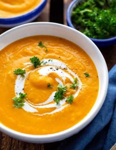 Möhrensuppe mit Ingwer und Kokosmilch