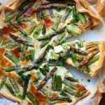 Spargel-Quiche-in-Quiche-Form-von-oben