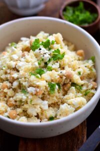 Couscous-Salat mit Feta