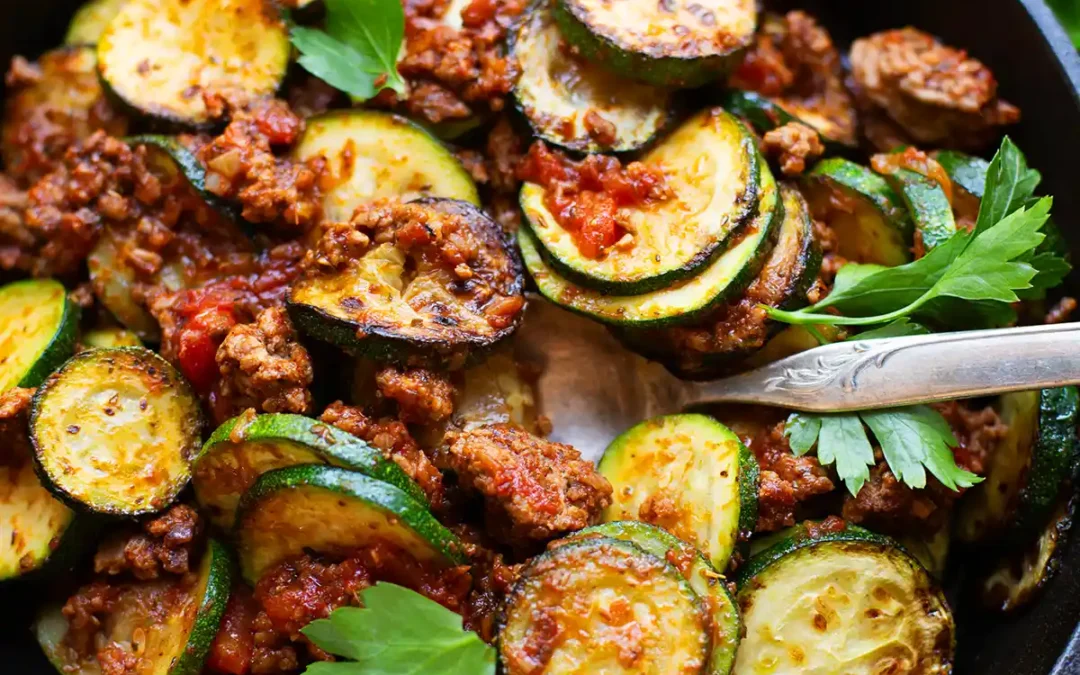 Einfache Zucchini-Hackfleisch-Pfanne (30 Minuten!)