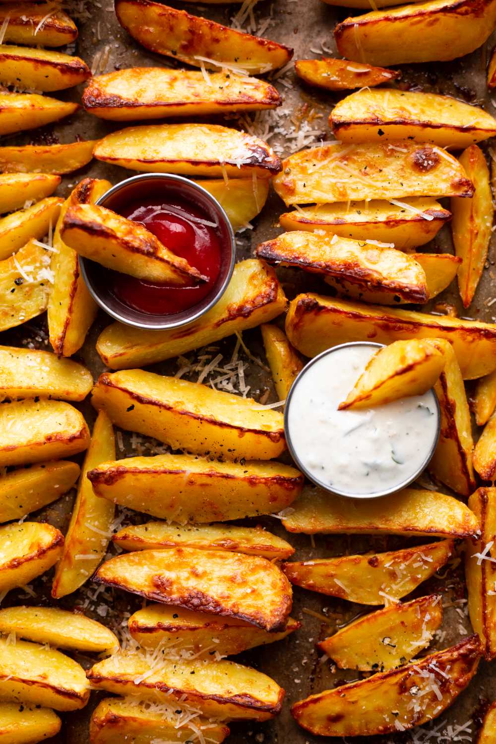 Rezept: Bester Lotti-Karotti-Dip mit Laugenbrötchen - Frühstück & Snacks eBook - Kochkarussell