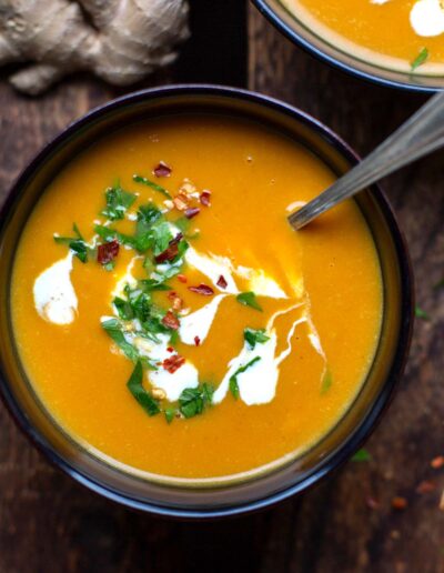 Einfache Süßkartoffelsuppe (cremig & vegan)