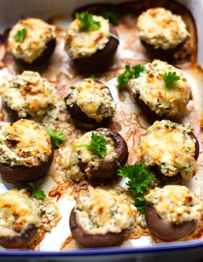 Gefüllte Champignons vegetarisch (mit Frischkäse und Feta)