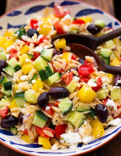 Kritharaki Salat (griechischer Nudelsalat)