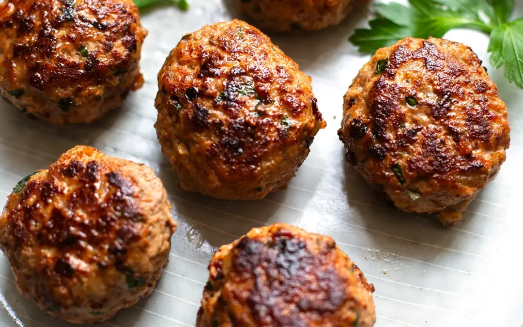 Omas Frikadellen Rezept (einfach & saftig)