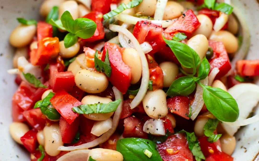Weiße Bohnen Salat (schnell, mediterran & super lecker!)